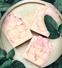 Load image into Gallery viewer, Winter Rose bar