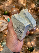 Load image into Gallery viewer, Winter Kiss