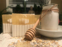 Load image into Gallery viewer, Milk & Honey Bar