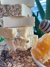 Load image into Gallery viewer, Soothing Oatmeal Bar