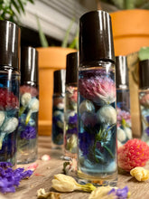 Load image into Gallery viewer, Garden of Gaia~essential oil perfume roller