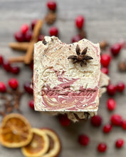 Load image into Gallery viewer, Cranberry Simmer Pot
